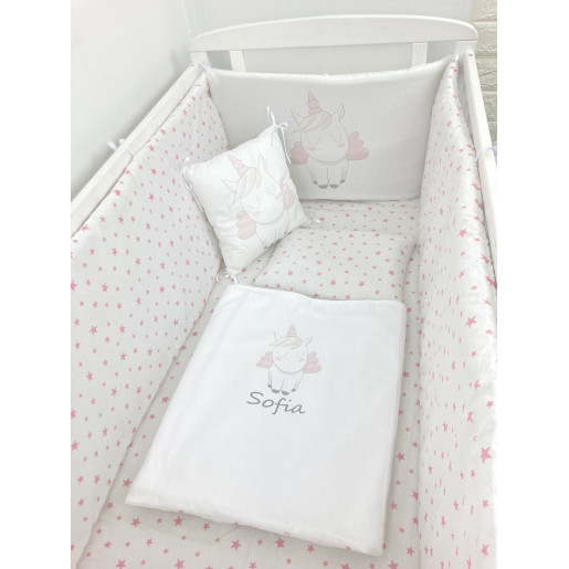 Lenjerie de patut bebelusi Personalizata Imprimata pat 140x70 cm Stelute roz pe alb Unicorn 