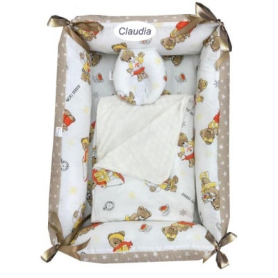 Reductor Personalizat Bebe Bed Nest cu paturica si pernuta antiplagiocefalie Deseda Ursuleti la ski pe crem
