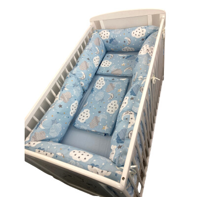 Lenjerie cu 6 bucati Perne Lungi protectii laterale patut 140x70 cm, cearșaf, păturică și pernuta Deseda Norisori albastru