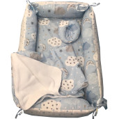 Reductor Personalizat Bebe Bed Nest cu paturica si pernuta antiplagiocefalie Deseda Norisori cu luna albastra 