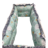 Set de 6 bucati aparatori protectii laterale patut 140x70 cm Deseda imprimeu nori cu luna vernil